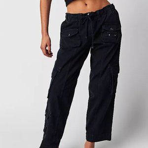 Zara Loose Cargo Pants Size XS